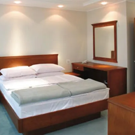 Hotel Tadz 4*