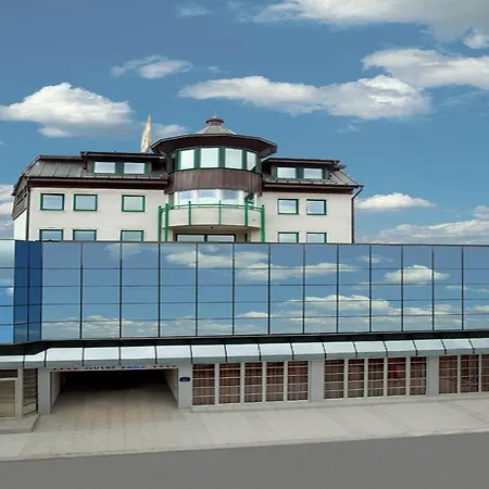 Hotel Tadz