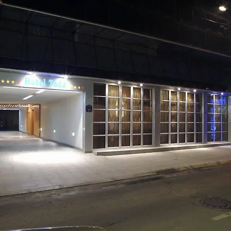 Tadz Hotel 4*